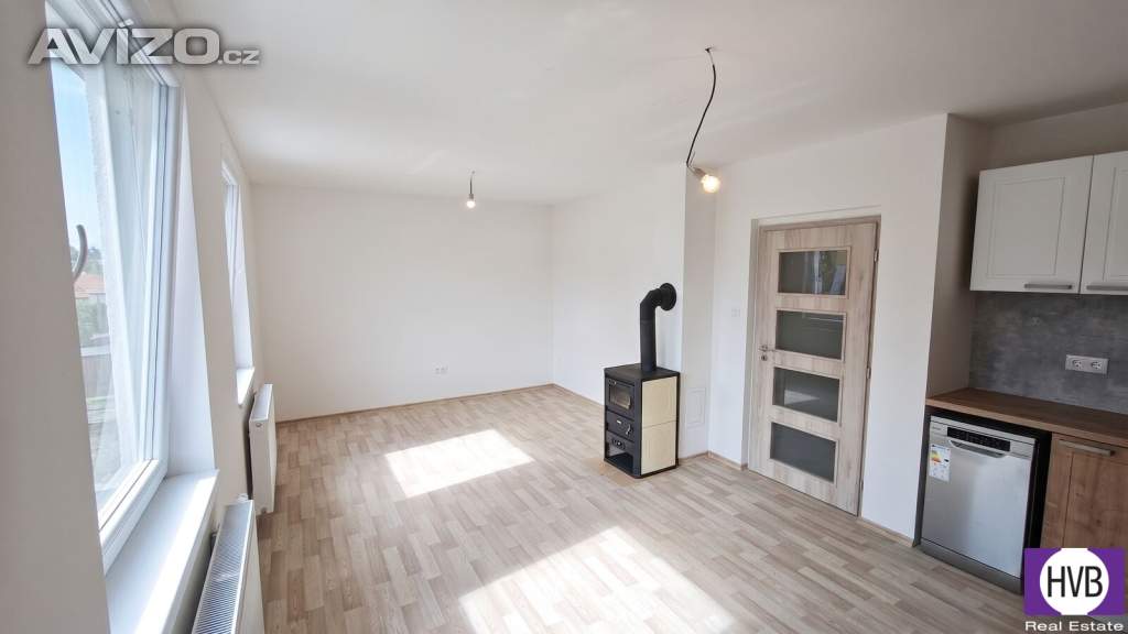 Foto inzerátu Prodej RD 5+kk 160 m2, pozemek 359 m2, Popovice, okr. Benešov.