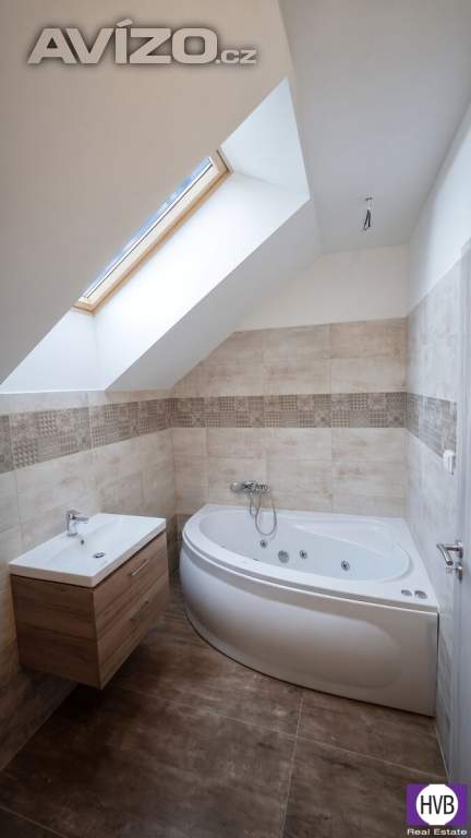 Foto inzerátu Prodej RD 5+kk 160 m2, pozemek 359 m2, Popovice, okr. Benešov.