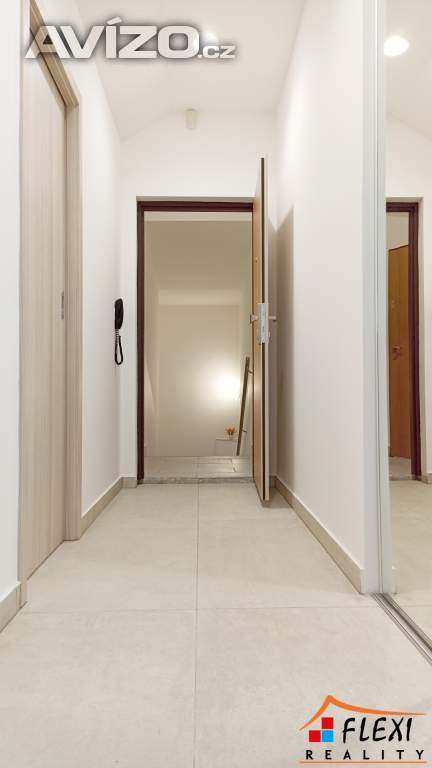 Foto inzerátu Pronájem nadstandartního podkrovního bytu 2+kk/65m²  na ul. Daliborova, Ostrava - Mariánské Hory