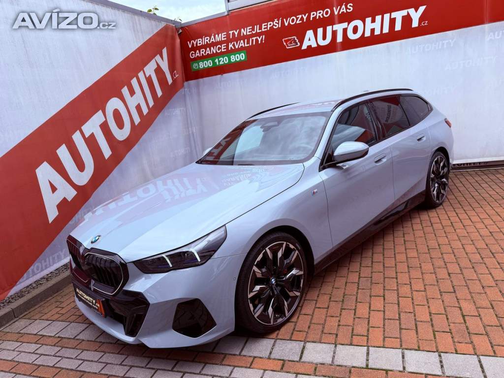 BMW 540d xDrive, Serviska, Záruka