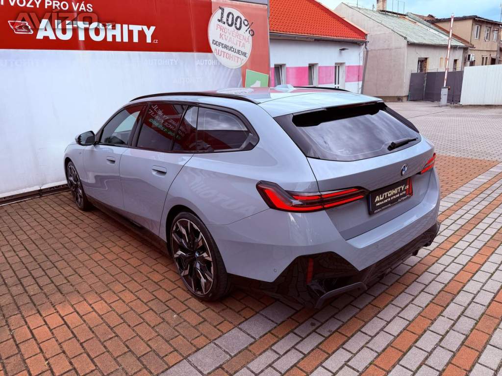 Foto inzerátu BMW 540d xDrive, Serviska, Záruka