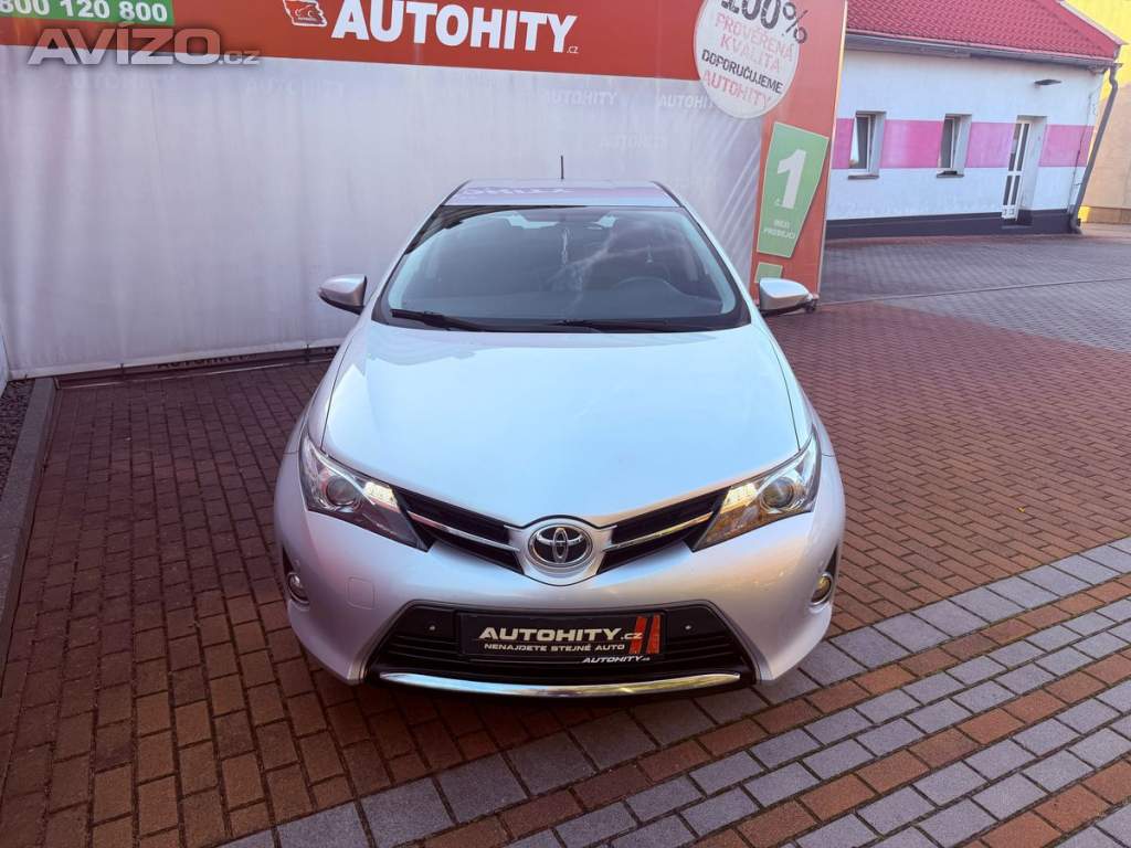 Foto inzerátu Toyota Auris 1.6 Life+, Serviska