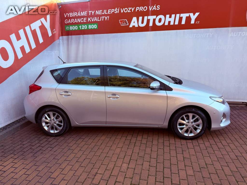 Foto inzerátu Toyota Auris 1.6 Life+, Serviska
