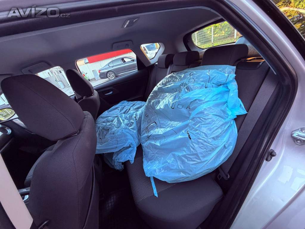 Foto inzerátu Toyota Auris 1.6 Life+, Serviska