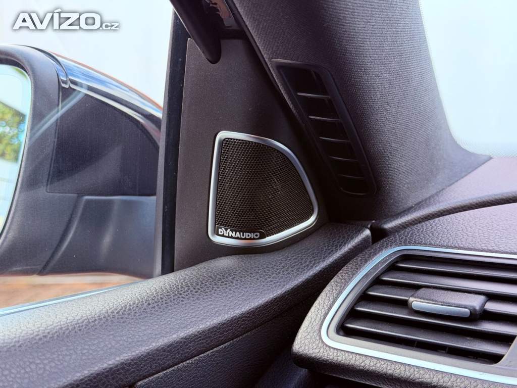 Foto inzerátu Volkswagen Passat 2.0 TDi Highline, Pano, Dynaud