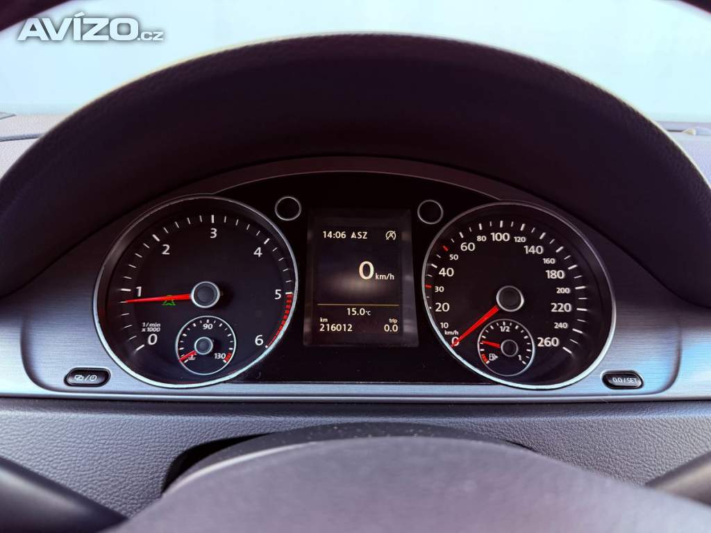 Foto inzerátu Volkswagen Passat 2.0 TDi Highline, Pano, Dynaud