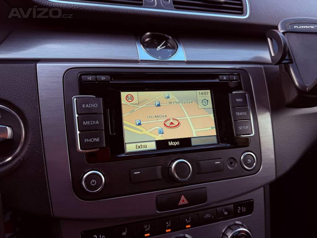 Foto inzerátu Volkswagen Passat 2.0 TDi Highline, Pano, Dynaud