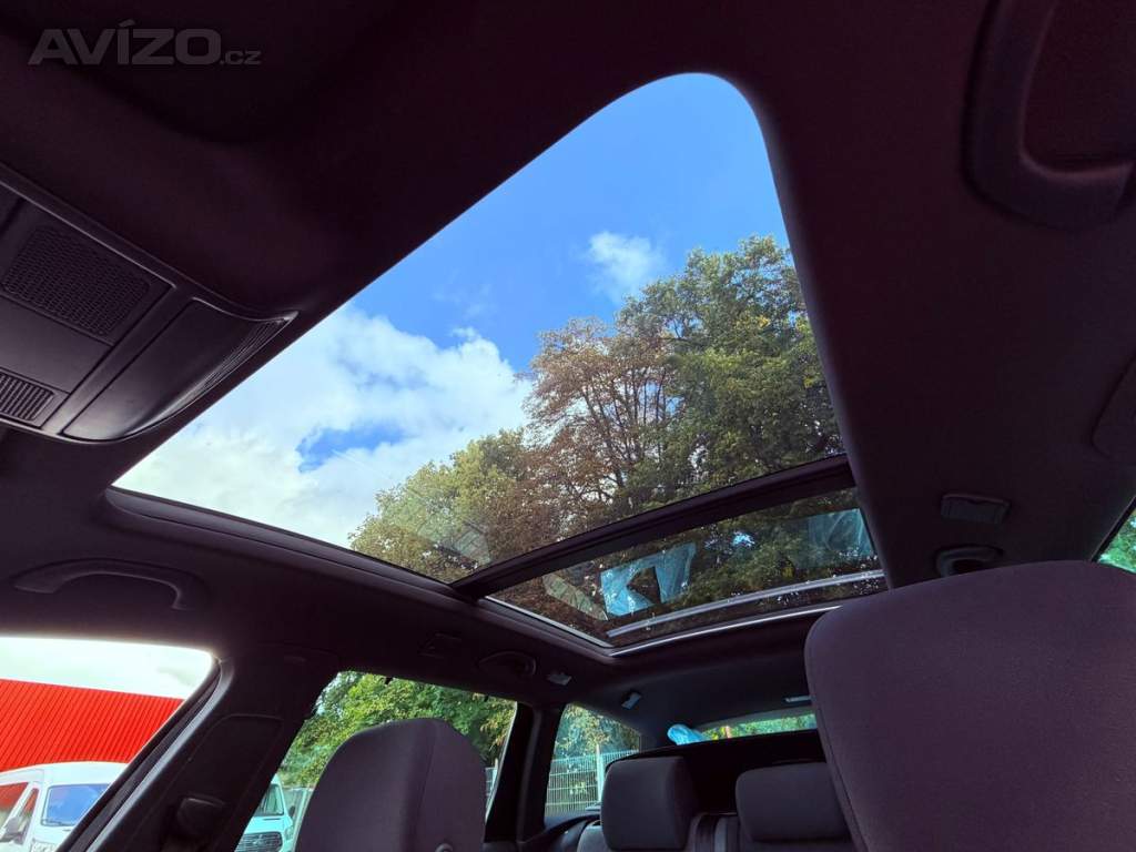 Foto inzerátu Volkswagen Passat 2.0 TDi Highline, Pano, Dynaud