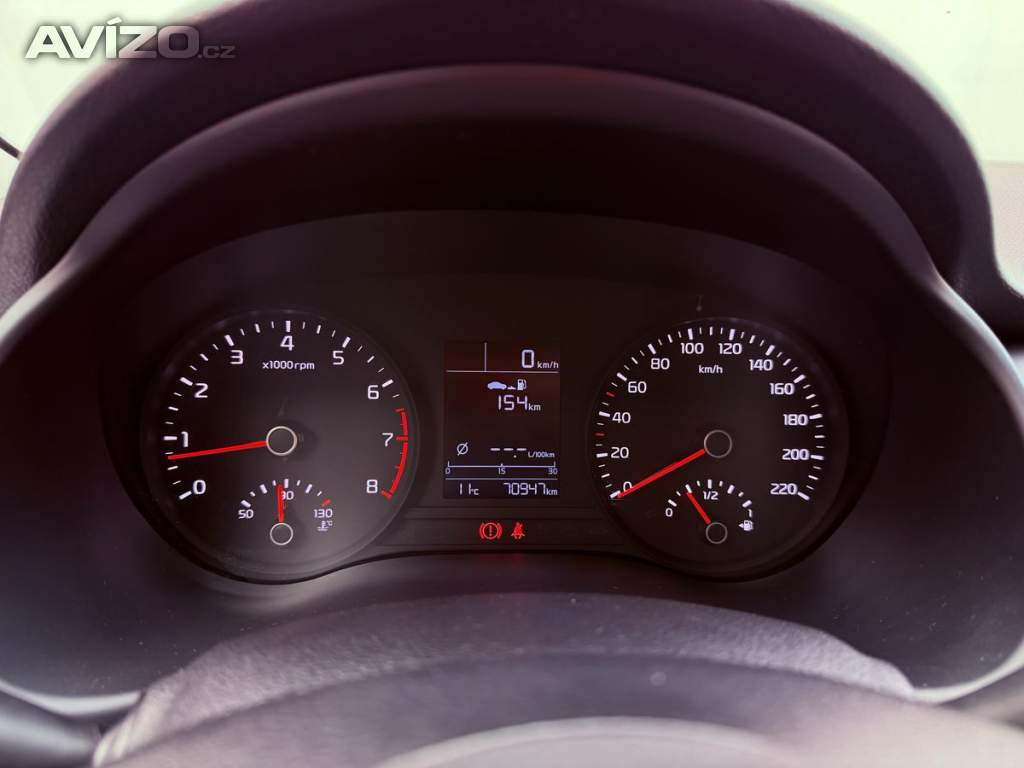Foto inzerátu Kia Stonic 1.4 Edition 7, Serviska, 1.Maj