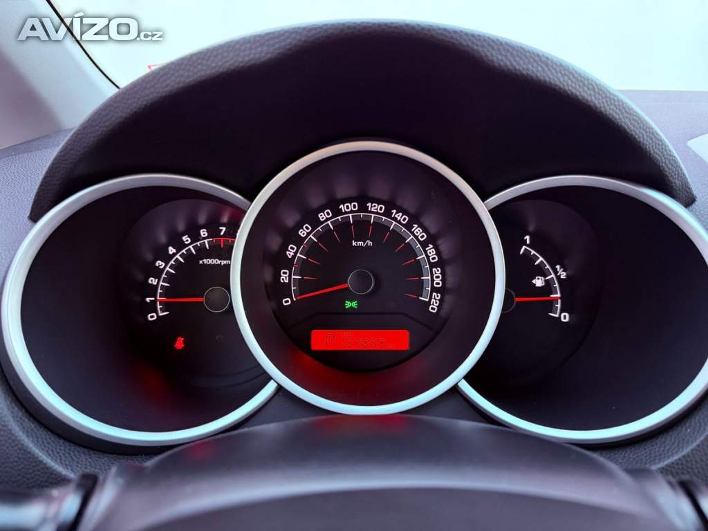 Foto inzerátu Kia Venga 1.6 Aut. Spirit, 1.Maj, Servis