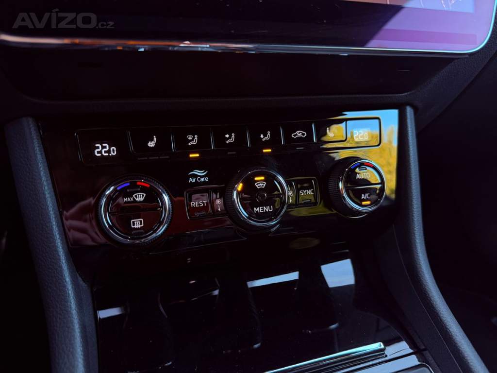 Foto inzerátu Škoda Superb 2.0 TDi DSG SportLine 4x4, Ser