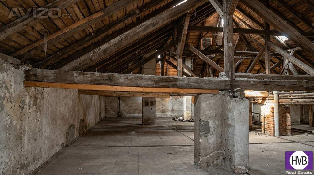 Foto inzerátu Prodej stavby občanské vybavenosti, cca 380 m2, v centru města Přibyslav, okr. Havlíčkův Brod