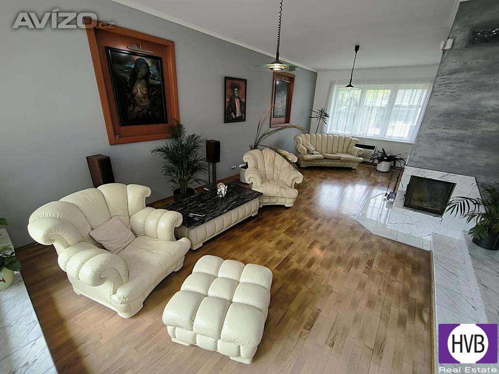 Foto inzerátu Prodej RD 5+1/G/T 340 m², pozemek 1126 m², Psáry - Dolní Jirčany, Praha - západ