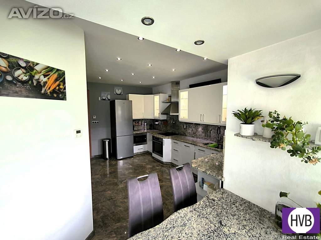 Foto inzerátu Prodej RD 5+1/G/T 340 m², pozemek 1126 m², Psáry - Dolní Jirčany, Praha - západ