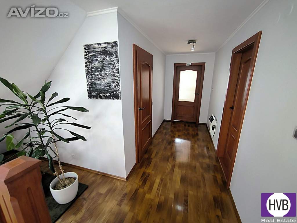 Foto inzerátu Prodej RD 5+1/G/T 340 m², pozemek 1126 m², Psáry - Dolní Jirčany, Praha - západ