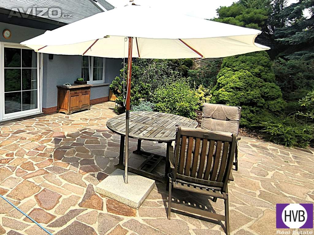 Foto inzerátu Prodej RD 5+1/G/T 340 m², pozemek 1126 m², Psáry - Dolní Jirčany, Praha - západ