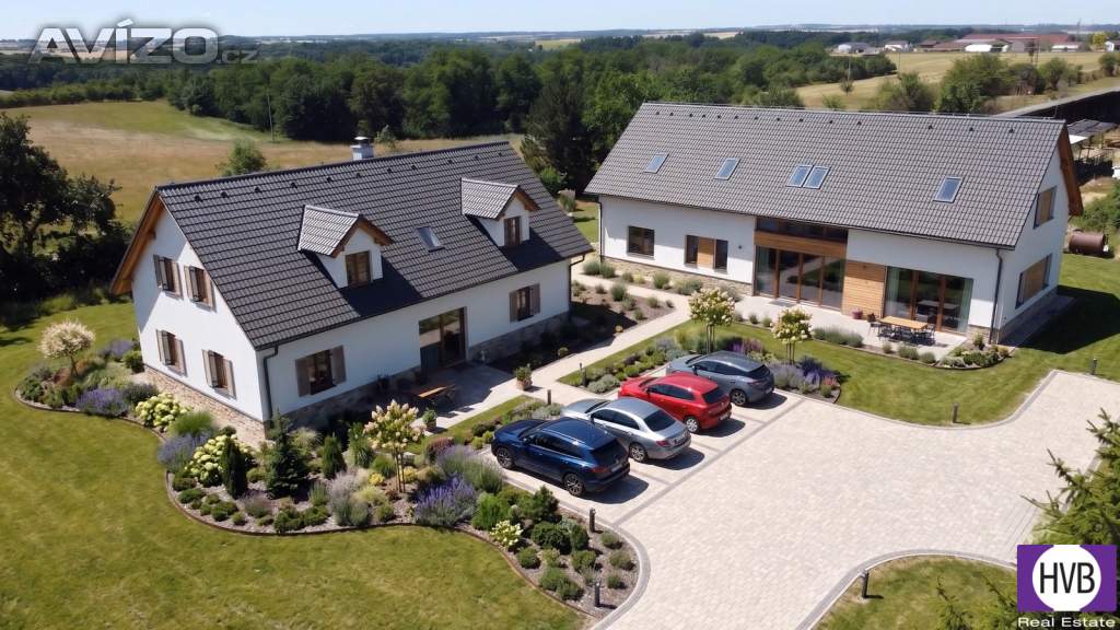 Prodej RD 80 m², zemědělská budova 220 m², pozemek 2600 m², Svrkyně, okr. Praha-západ.