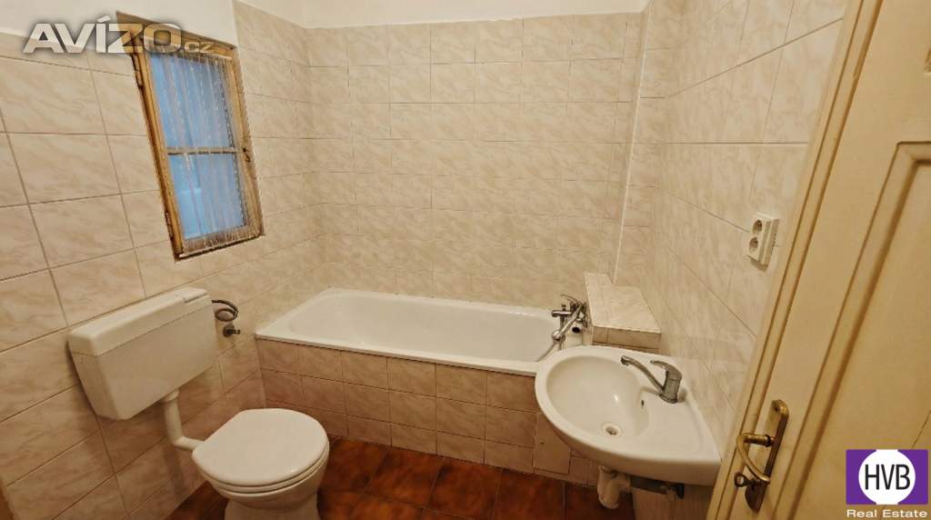 Foto inzerátu Prodej rodinného domu 300 m², pozemek 213 m², Dobrovice, okr. Mladá Boleslav.