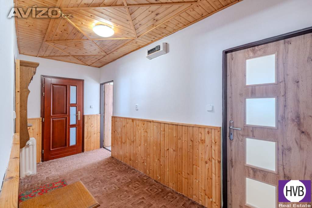 Foto inzerátu Pronájem bytu 3+1 90 m2, Vacíkov, okres Příbram