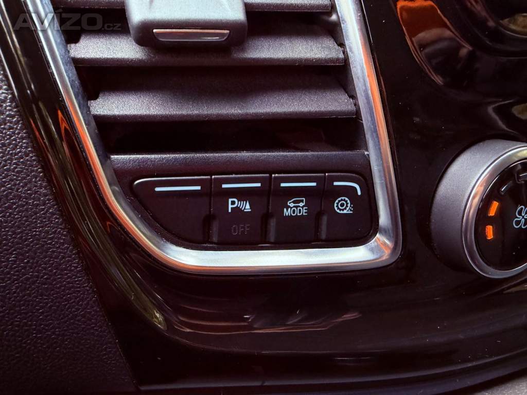 Foto inzerátu Ford Tourneo Custom 2.0 TDCi Active Aut., ČR, 1.Ma