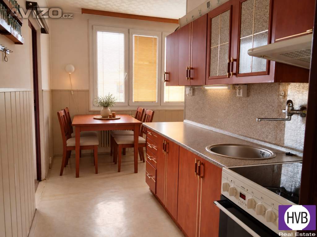 Foto inzerátu Prostorný byt 2+1 (73 m²) se zasklenou lodžií v Nepomuku okr. Plzeň-jih