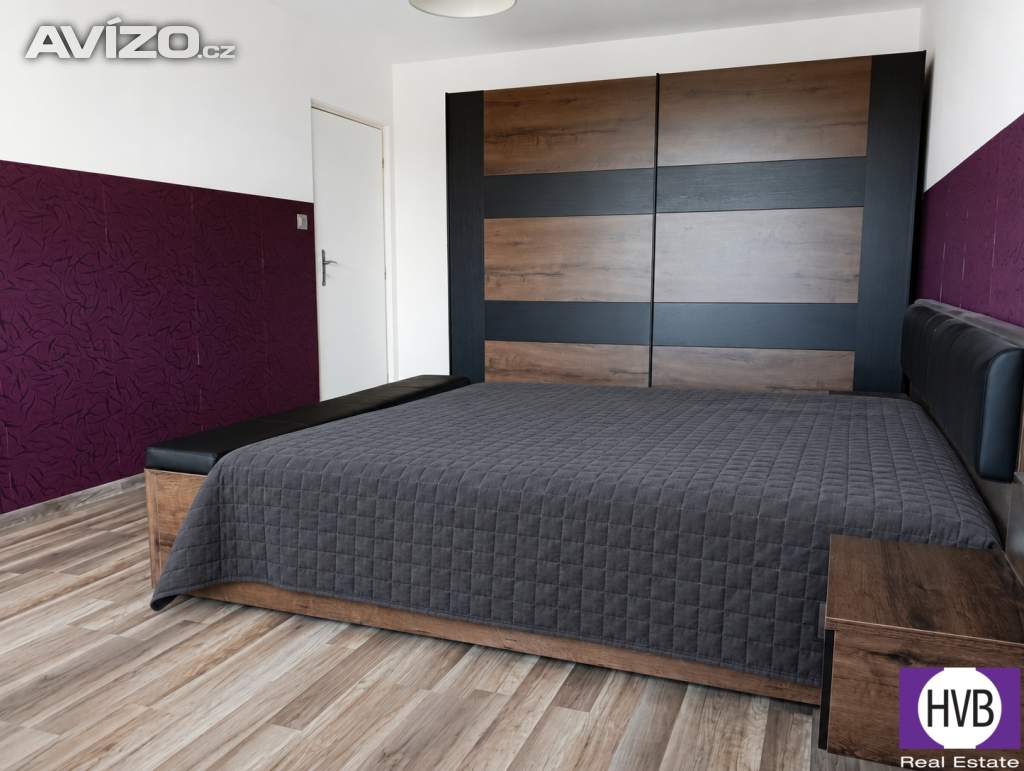 Foto inzerátu Prostorný byt 2+1 (73 m²) se zasklenou lodžií v Nepomuku okr. Plzeň-jih