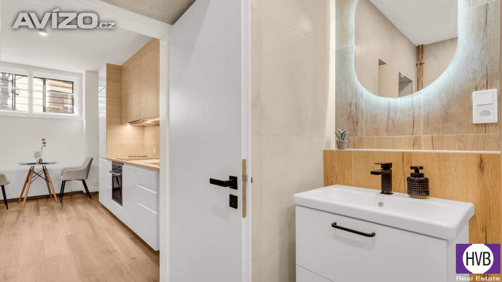 Foto inzerátu Prodej komerční jednotky 1+kk 30 m2, OV, Praha 3 - Vinohrady