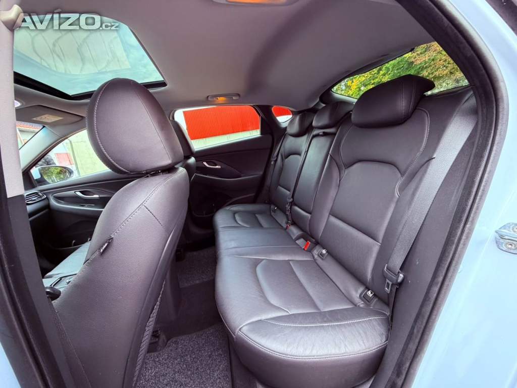 Foto inzerátu Hyundai i30 1.4 T-GDi Premium Aut., Servis