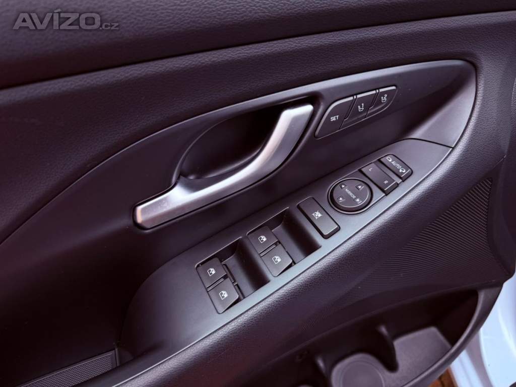Foto inzerátu Hyundai i30 1.4 T-GDi Premium Aut., Servis