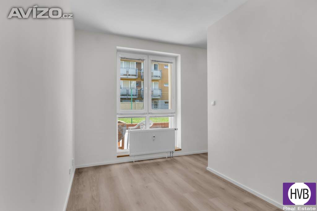 Foto inzerátu Prodej bytu 1+kk 35 m2 + předzahrádka 48 m2, OV, Praha 8 - Troja, ul. Vřesová