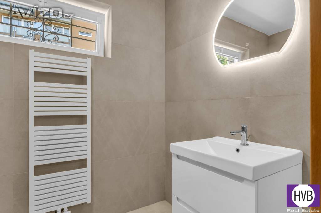 Foto inzerátu Prodej bytu 1+kk 35 m2 + předzahrádka 48 m2, OV, Praha 8 - Troja, ul. Vřesová