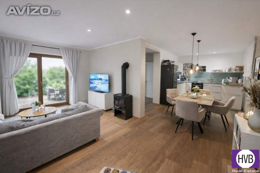 Foto inzerátu Pronájem rodinného domu 4+kk 156 m2, zahrada 404 m2, Úvaly, Praha - východ