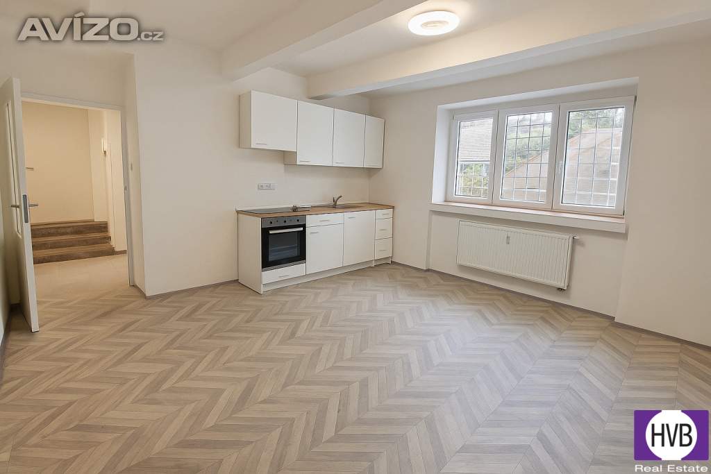 Foto inzerátu Pronájem bytu 2+kk 62 m2, OV, Praha 4 - Podolí, ul. Dvorecké náměstí