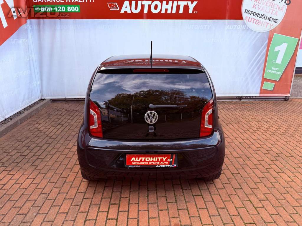 Foto inzerátu Volkswagen up! 1.0 Colour Serviska