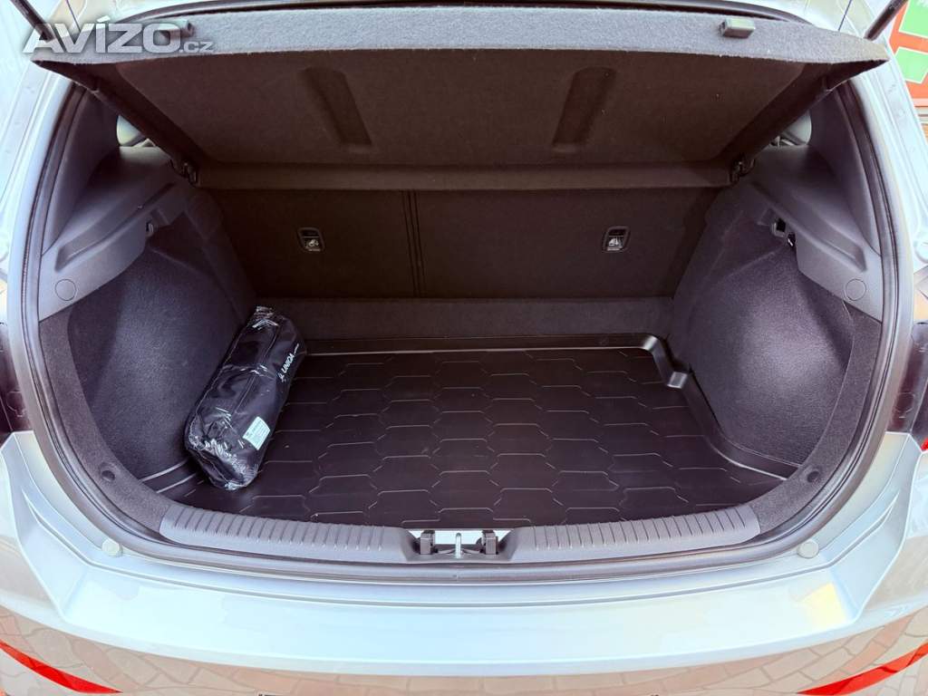 Foto inzerátu Hyundai i30 1.5 CVVT Comfort, ČR, Záruka