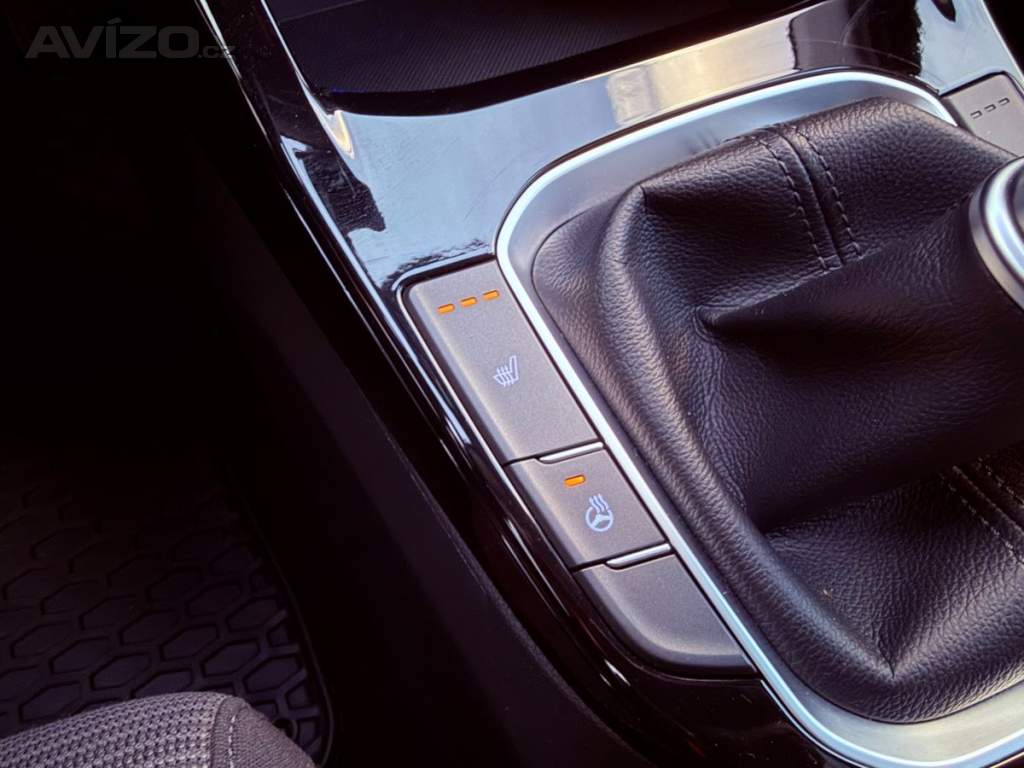 Foto inzerátu Hyundai i30 1.5 CVVT Comfort, ČR, Záruka