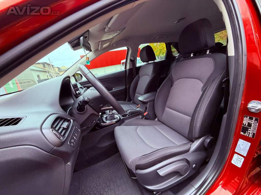 Foto inzerátu Hyundai i30 1.5 DPi CVVT Comfort, ČR