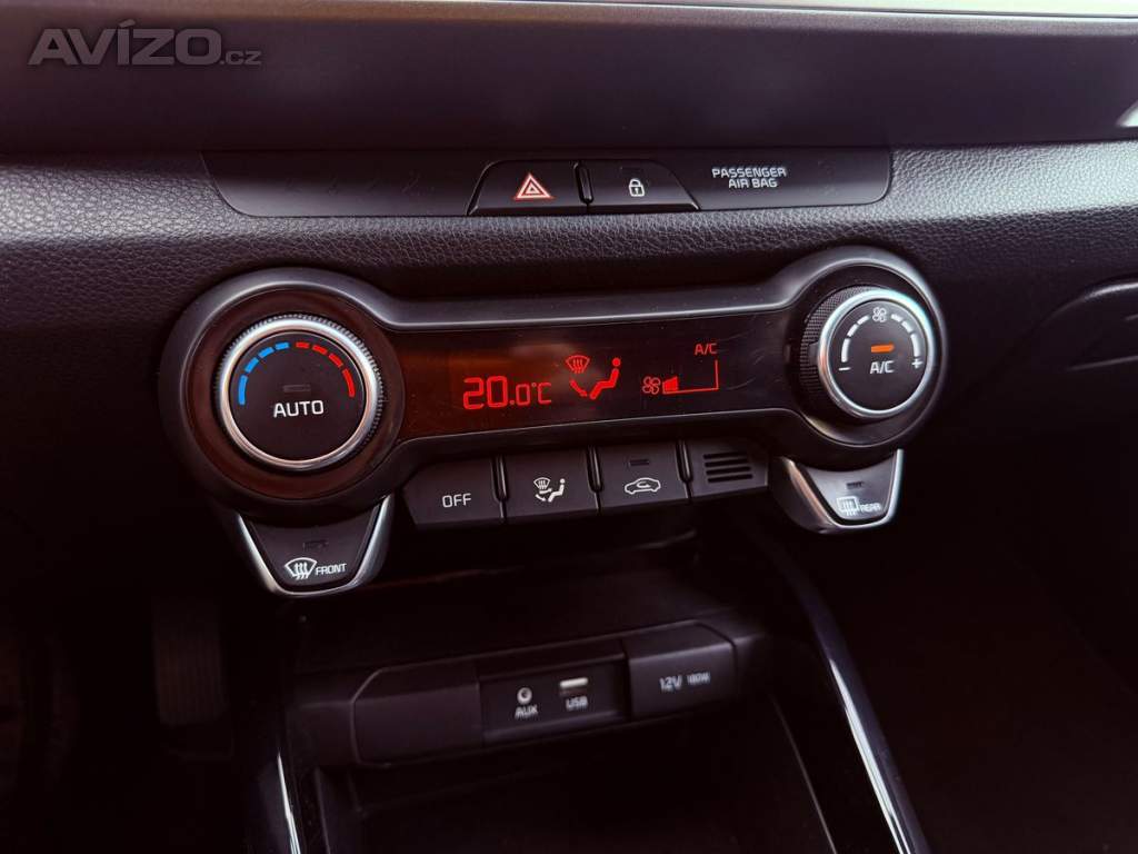 Foto inzerátu Kia Stonic 1.4 Exclusive, Serviska, TOP