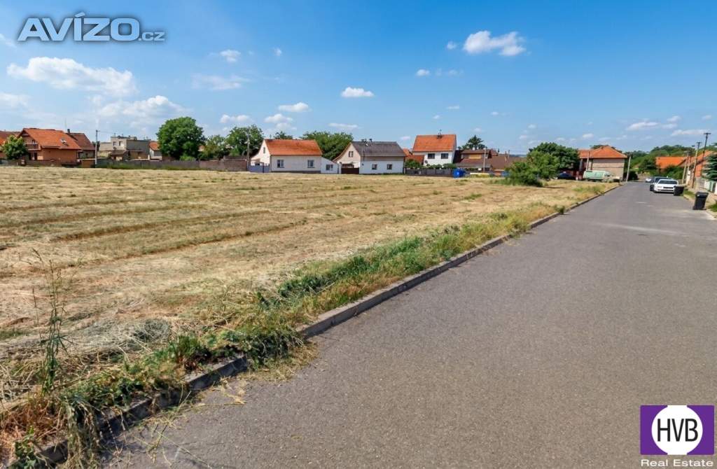 Foto inzerátu Prodej stavebního pozemku 573 m², Dobrovíz, Praha - západ