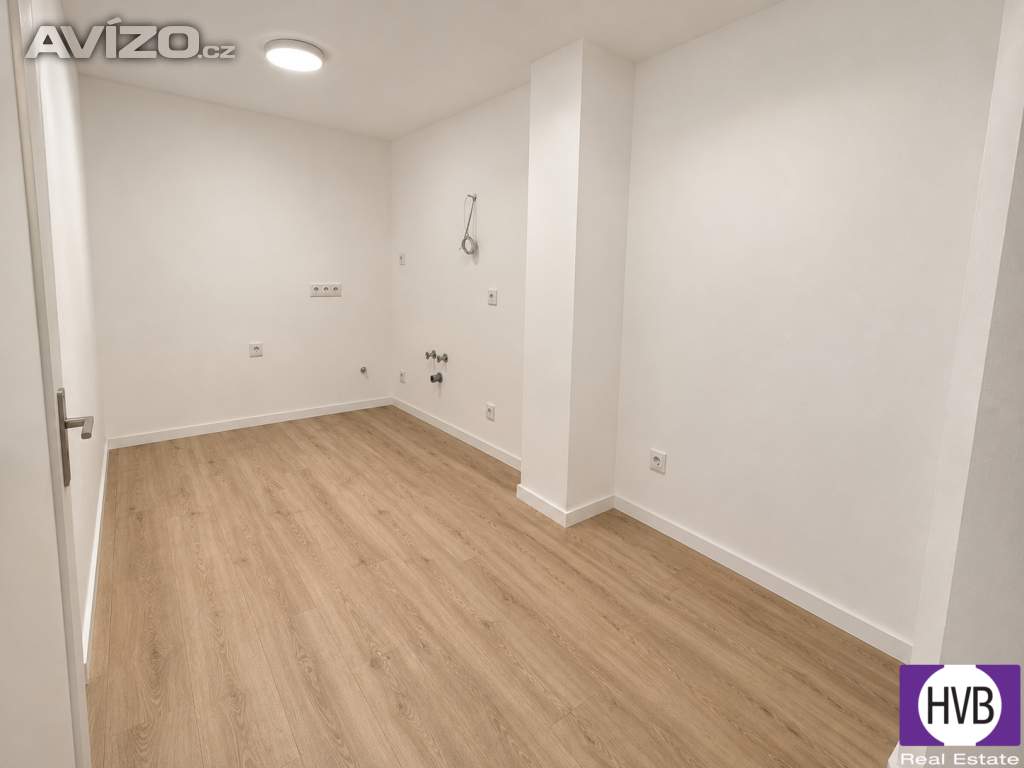 Foto inzerátu Prodej bytu 2+1, 61 m², OV, Praha 7 – Holešovice, ul. Na Maninách