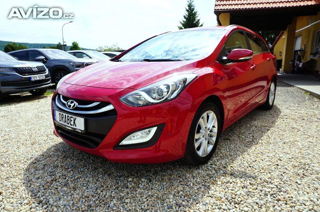 Hyundai i30 TRIKOLOR PARKING 1,6 CVVT 88 k