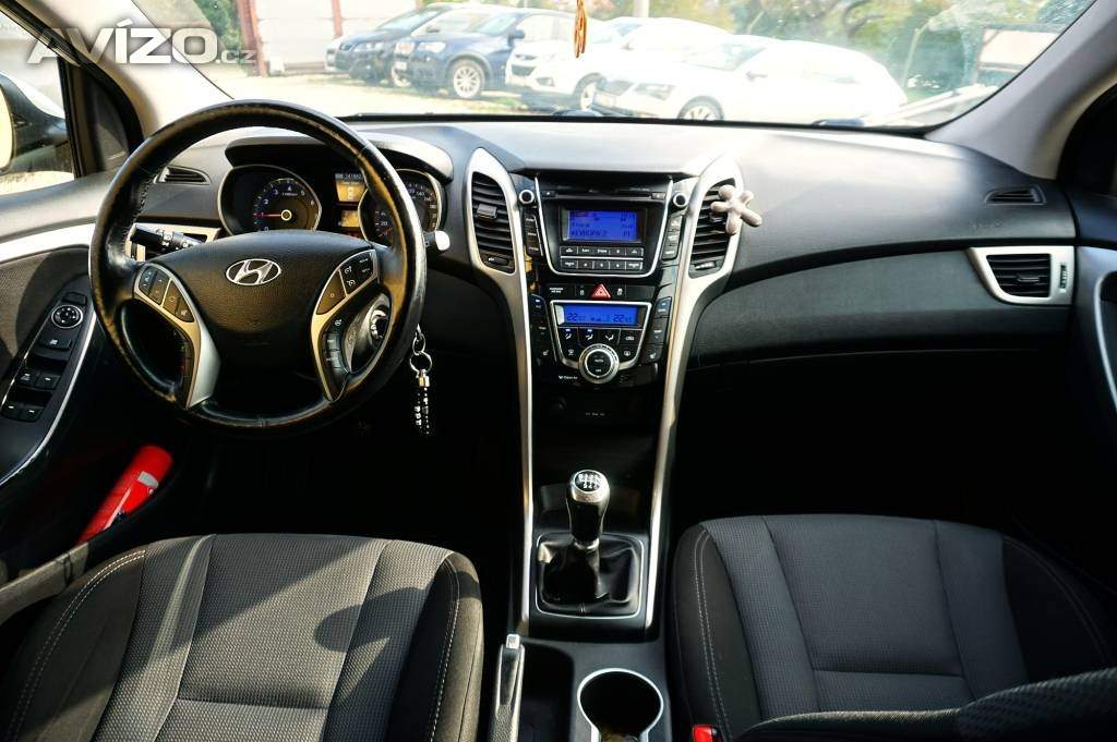 Foto inzerátu Hyundai i30 TRIKOLOR WEEKEND 1,6 GDI 99 kW