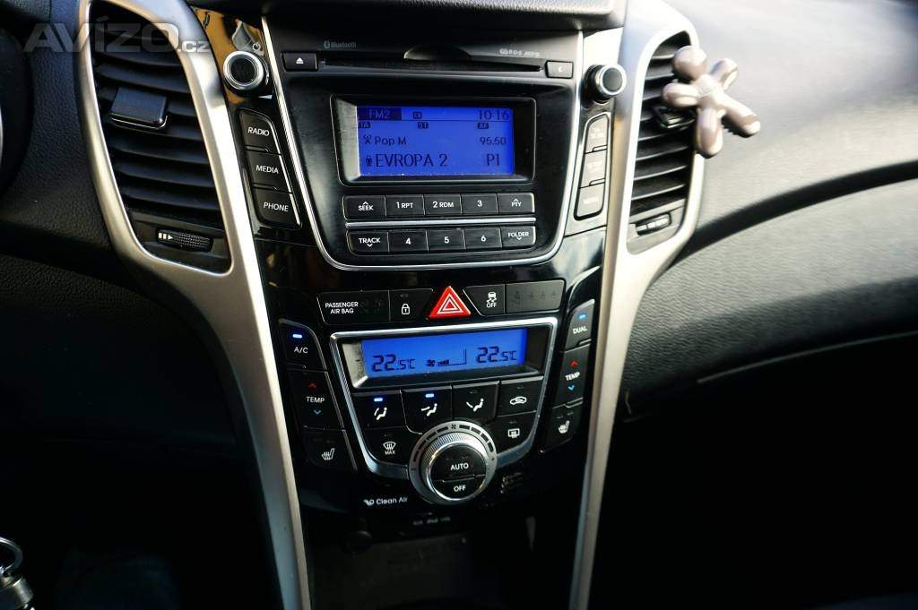 Foto inzerátu Hyundai i30 TRIKOLOR WEEKEND 1,6 GDI 99 kW