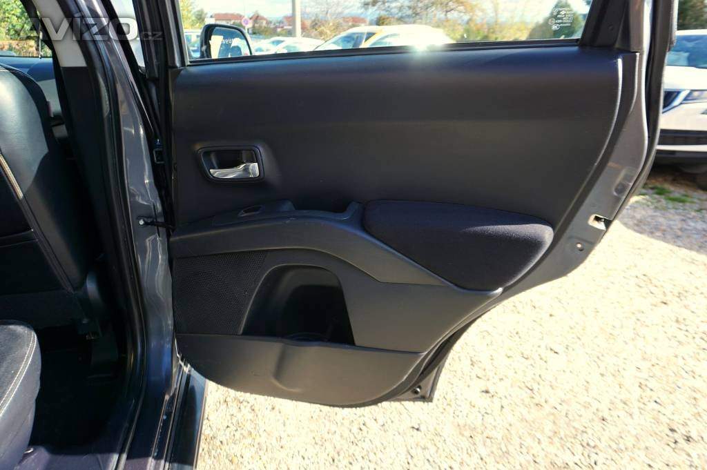 Foto inzerátu Citroën C-Crosser 2,2  HDI 115 kW