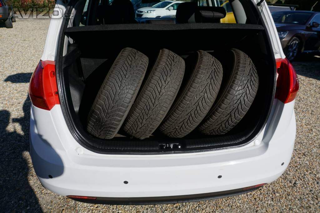 Foto inzerátu Kia Venga 1,4 CVVT 66 kW