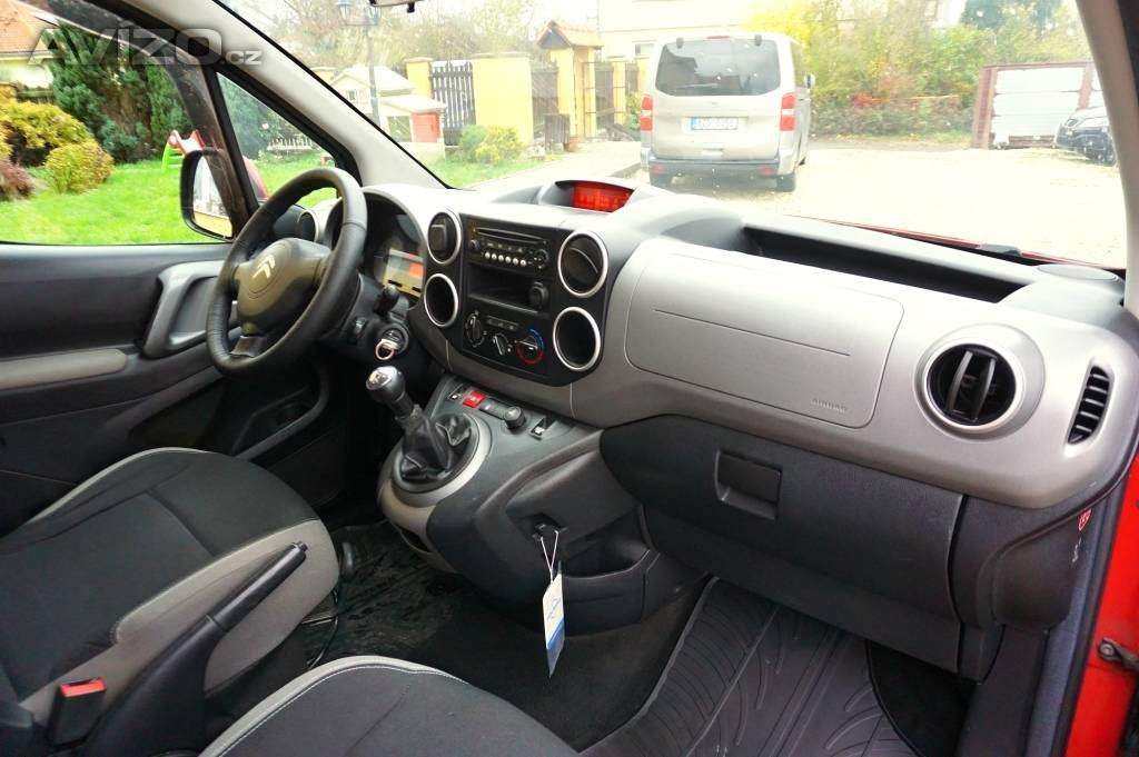 Foto inzerátu Citroën Berlingo MULTISPACE 1,6 HDI 73 kW