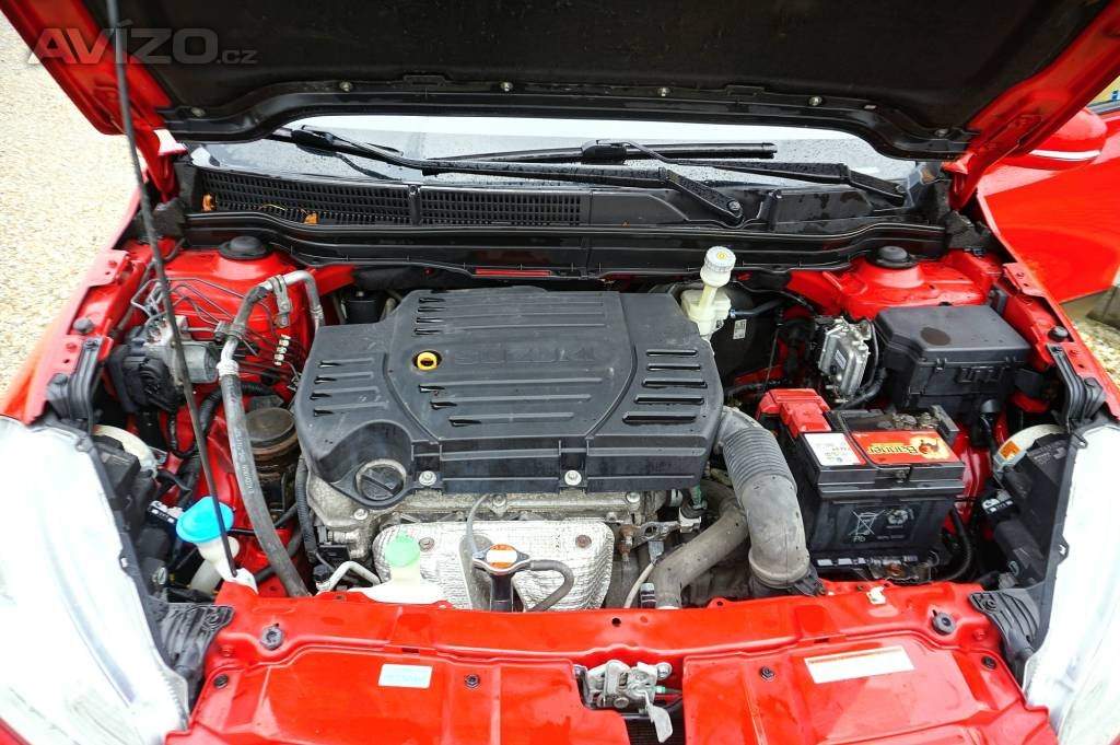 Foto inzerátu Suzuki SX4 S-Cross ELEGANCE 4X4 1,6 VVT ALLGRIP 8