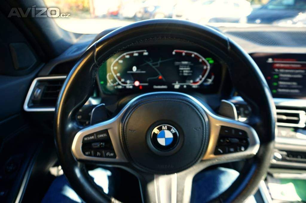 Foto inzerátu BMW M-PAKET xDrive 330d 210 kW