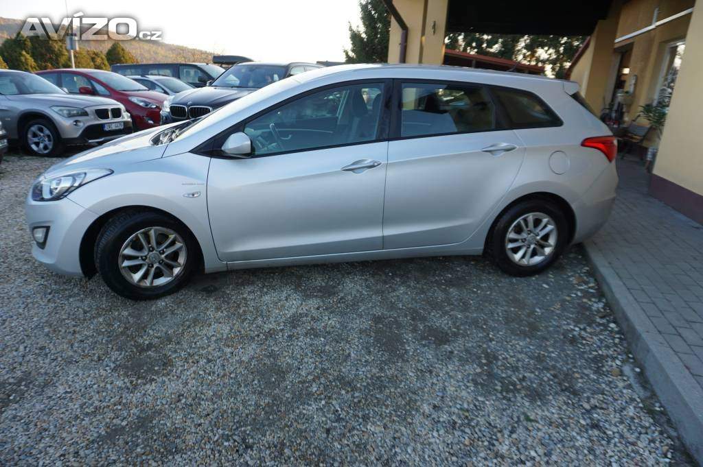 Foto inzerátu Hyundai i30 NOVÉ VČR