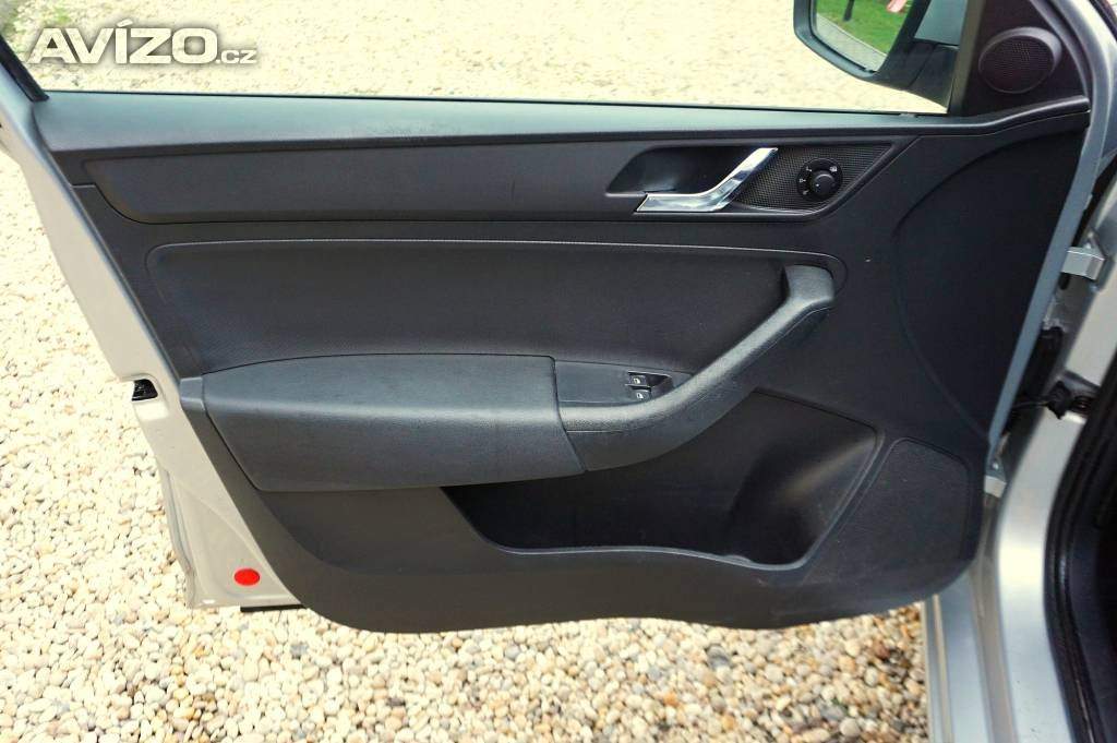 Foto inzerátu Škoda Rapid AMBITION + 1,4 TSI 90 kW